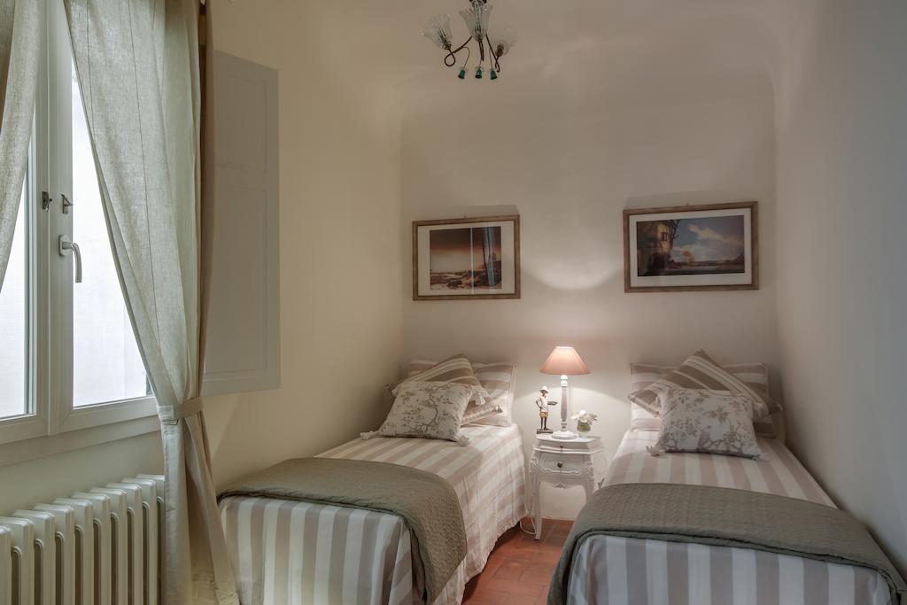 Apartments Florence- Santa Maria Novella Oda fotoğraf